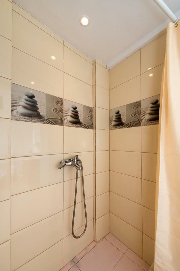 Appartement Mantilaria à Fira  Extérieur photo