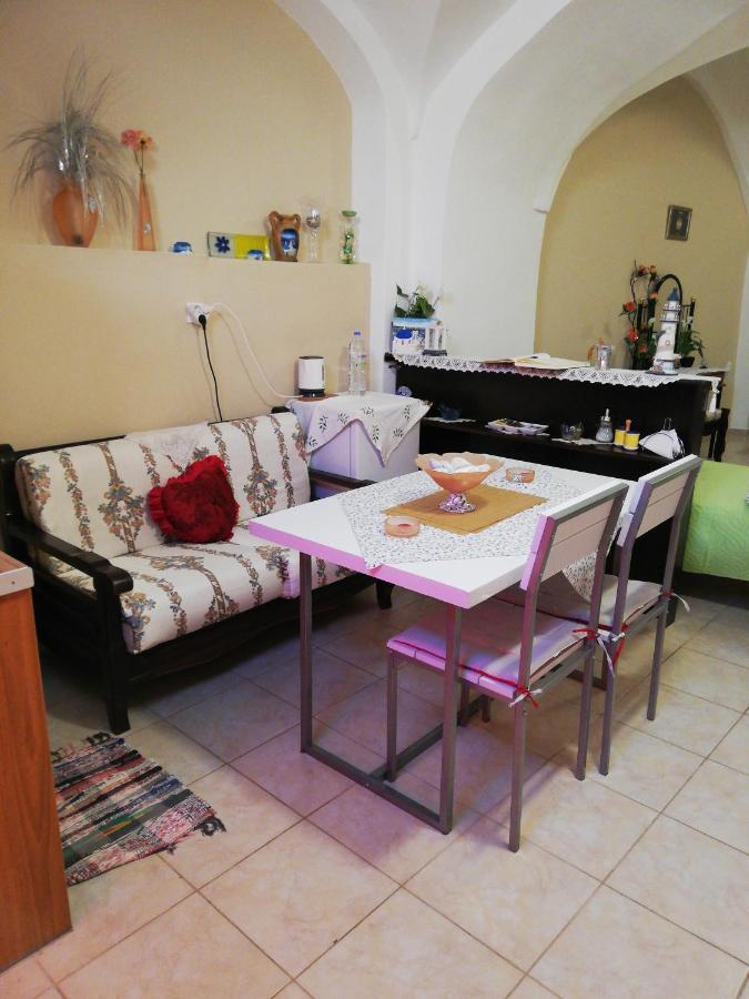 Appartement Mantilaria à Fira  Extérieur photo