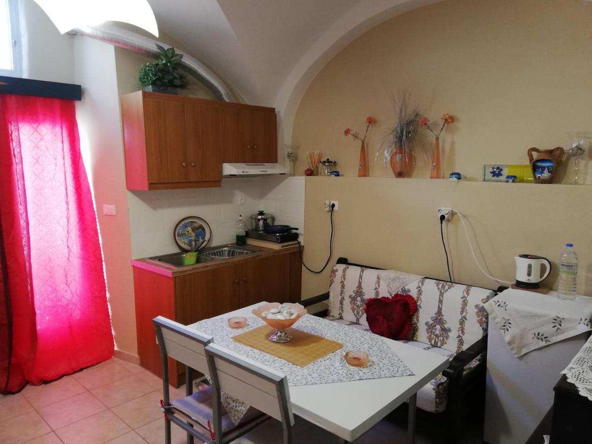 Appartement Mantilaria à Fira  Extérieur photo